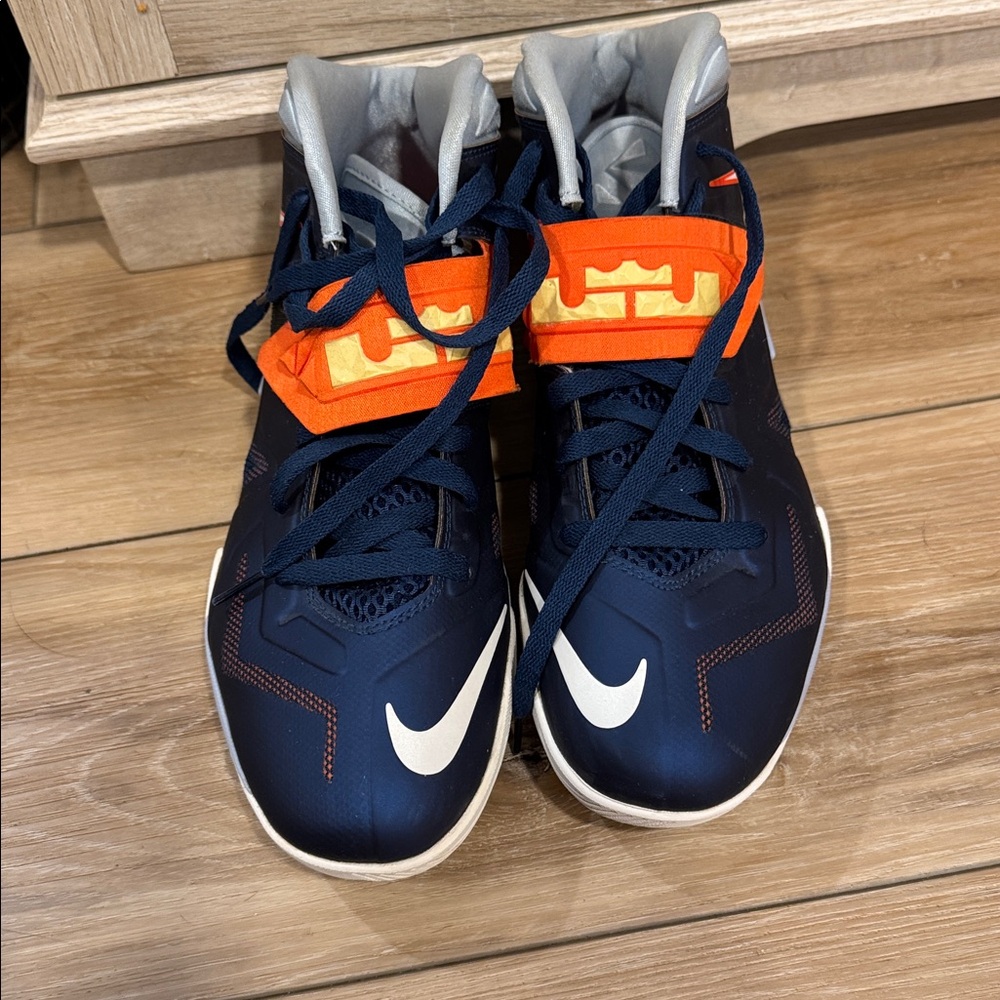 Nike Zoom Soldier VII Shoes - Brave Blue/Armory/Team Orange - Picture 3 of 7